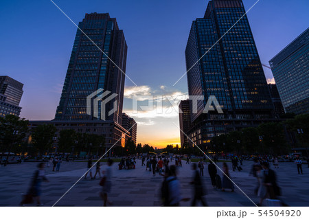 《東京都》丸の内都市風景・夜景 《東京都》丸の内都市風景・夜景 54504920