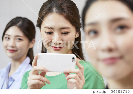 女性　ビジネス 54505719