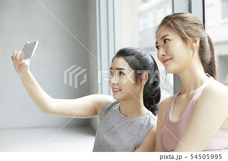 女性　スポーツウェア 54505995