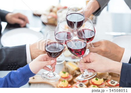 パーティー 乾杯 パーティー 乾杯 54508051