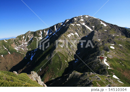 南アルプス 白峰三山テント縦走 農鳥岳山頂への道 間ノ岳の眺望 南アルプス 白峰三山テント縦走 農鳥岳山頂への道 間ノ岳の眺望 54510304