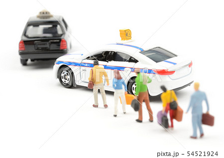 タクシーと人物 タクシーと人物 54521924