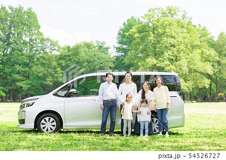 三世代家族 自動車 旅行 三世代家族 自動車 旅行 54526727