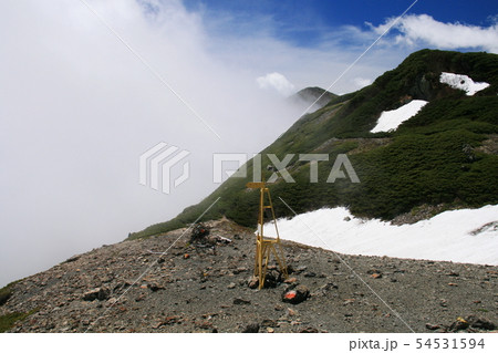 南アルプス　白峰三山テント縦走　農鳥岳から大門沢下降点を目指す 54531594
