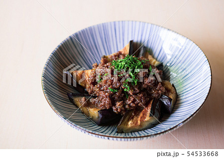 焼き茄子の肉味噌かけ青じそ風味 54533668