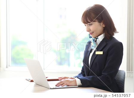 働く女性 働く女性 54537057