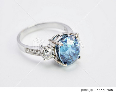 Jewelry diamond rings and necklaces show in luxury 54541980