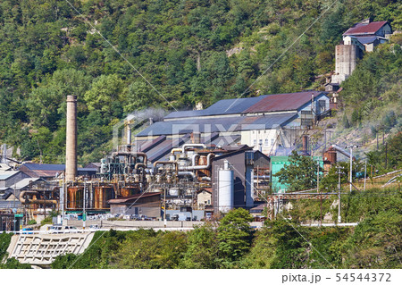 岐阜県　神岡鉱山　亜鉛製錬工場 54544372