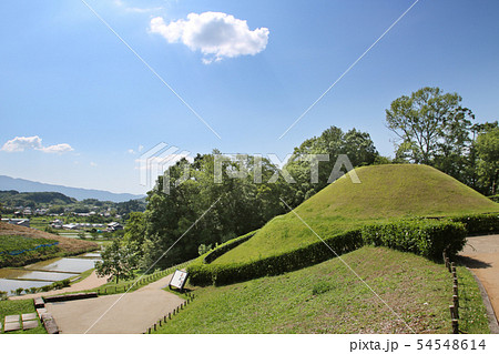 奈良県　明日香村　高松塚古墳 54548614