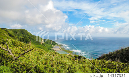 沖縄久米島、比屋定バンタからの絶景 沖縄久米島、比屋定バンタからの絶景 54557325