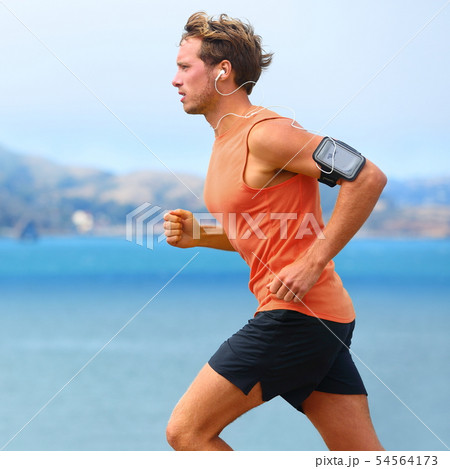 Running app on smartphone - male runner 54564173