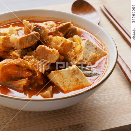 キムチチゲ キムチ 料理 54569004
