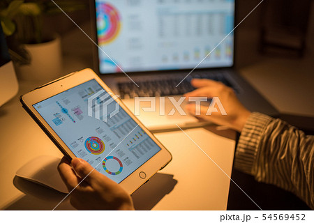 デスク　イメージ 54569452