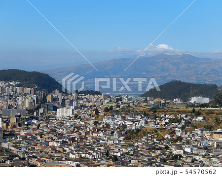 エクアドル共和国キト市旧市街 エクアドル共和国キト市旧市街 54570562