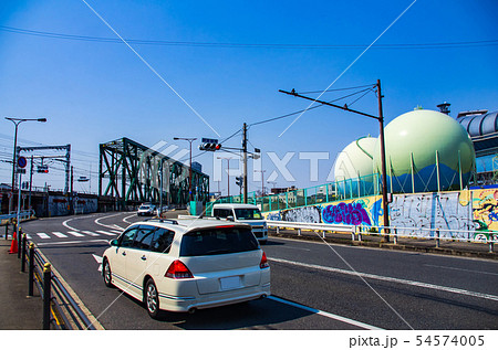 大阪市大正区から西区・岩崎橋と岩崎運河橋梁とガスタンク 大阪市大正区から西区・岩崎橋と岩崎運河橋梁とガスタンク 54574005