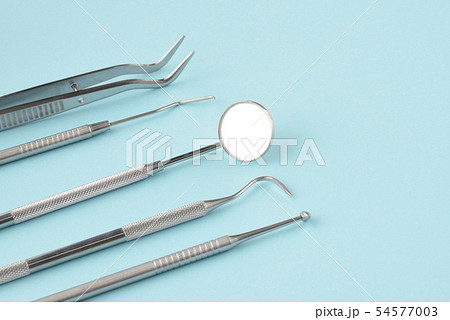 歯科医師の道具 54577003