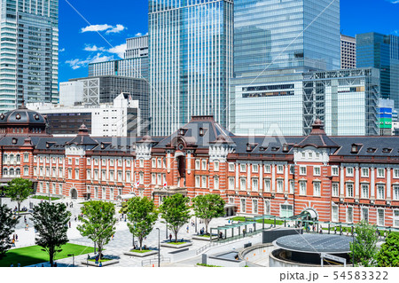 東京駅　丸の内口　駅前風景 54583322