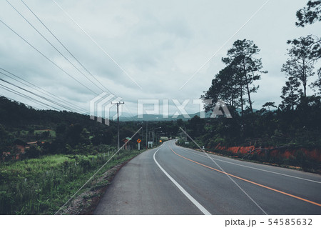 Mountain roads and trees in the rainy season Mountain roads and trees in the rainy season 54585632