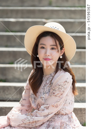 女性 女 女の子 54596367