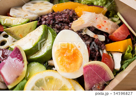 サラダの弁当 54596827