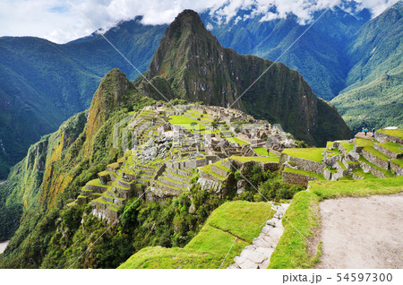 マチュピチュ遺跡（ペルー） 54597300