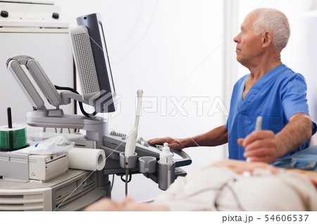 doctor examination pregnant woman doctor examination pregnant woman 54606537