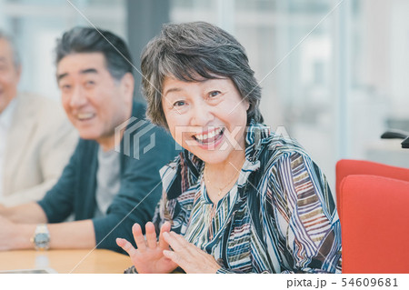 Employment for the elderly 54609681