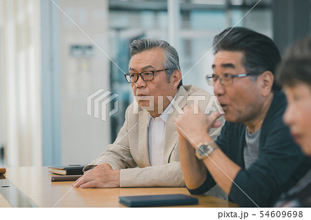 Employment for the elderly 54609698