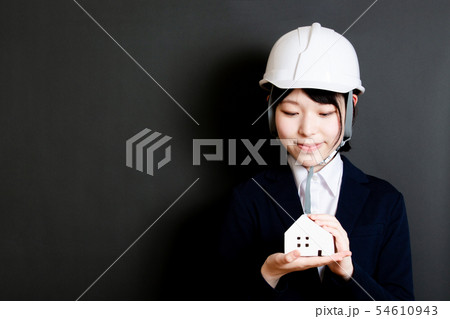 ハウスイメージ　女性 54610943