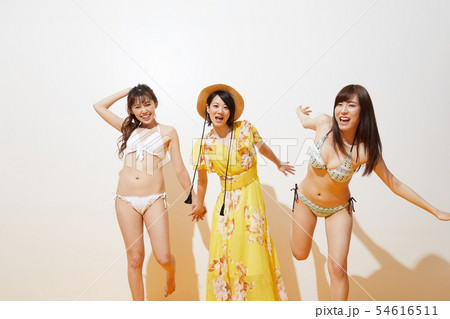 サマーリゾート 夏 女の子 モデル ポートレート サマーリゾート 夏 女の子 モデル ポートレート 54616511