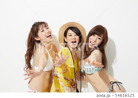 サマーリゾート 夏 女の子 モデル ポートレート サマーリゾート 夏 女の子 モデル ポートレート 54616525