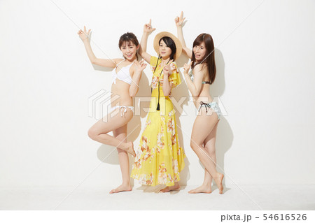 サマーリゾート 夏 女の子 モデル ポートレート サマーリゾート 夏 女の子 モデル ポートレート 54616526