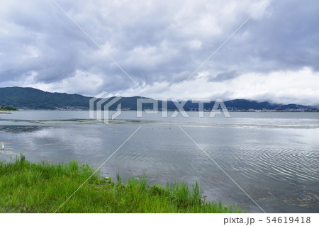 諏訪湖の景色 54619418