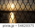 夕陽フェンス 54620375