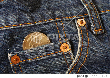 ジーンズのコインポケット 54620493