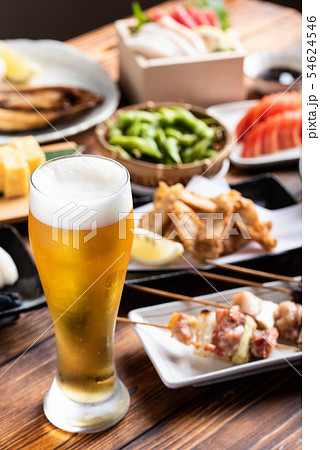 beer and japanese izakaya popular plates 54624546