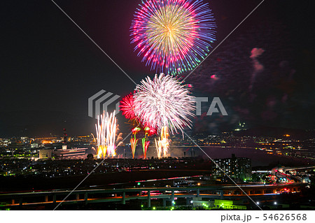 男山展望台から望む京都芸術花火 男山展望台から望む京都芸術花火 54626568