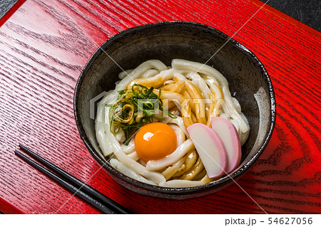 手打ちうどん Japanese noodle dishes Hand-made thick udon 手打ちうどん Japanese noodle dishes Hand-made thick udon 54627056