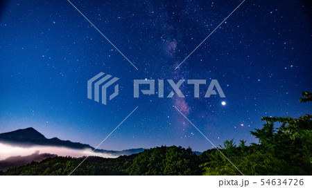 天の川と雲海 天の川と雲海 54634726