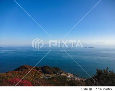 大島から見た瀬戸内海の眺望(愛媛県今治市) 大島から見た瀬戸内海の眺望(愛媛県今治市) 54635865