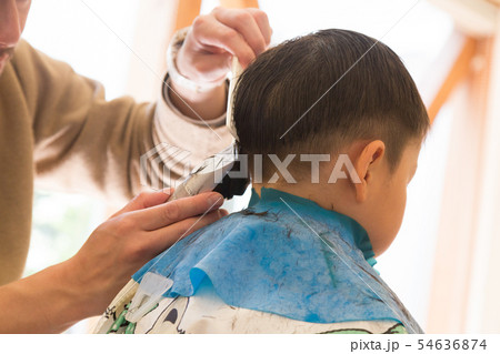 美容室　幼児カット 54636874