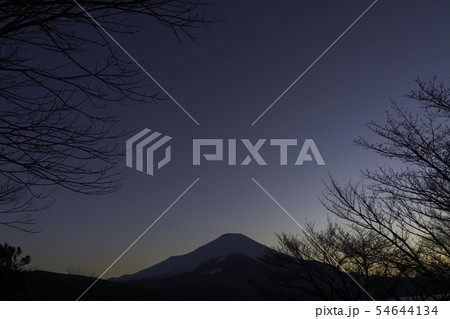 富士山　山中湖　パノラマ台　夕焼け 54644134