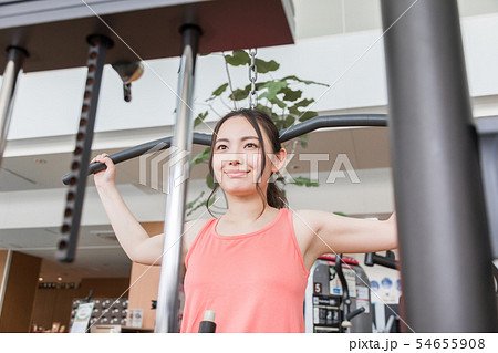 フィットネスジム　スポーツジム　ハイプーリー　ハイプリ　ラットプルダウン 54655908