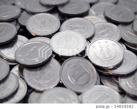 1円玉の山 1円玉の山 54659382