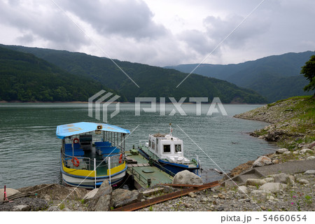 大井川鐵道沿線井川ダム湖本村東船場渡し船 54660654