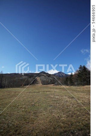夏のスキー場 54666905
