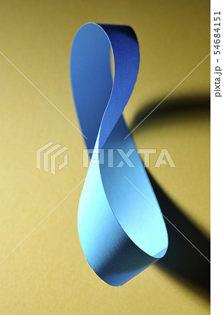 メビウスの輪 54684151