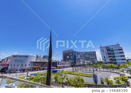 海浜幕張駅前の風景 54686590