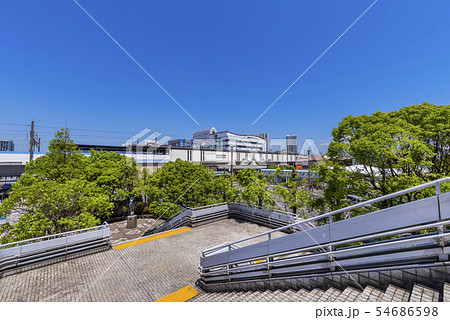 海浜幕張駅前の風景 54686598