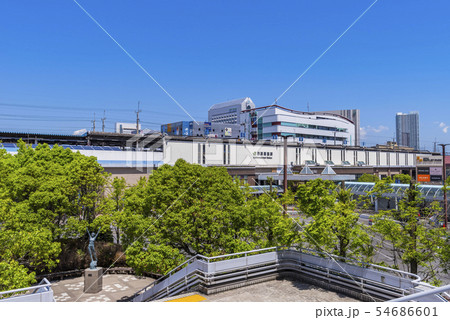 海浜幕張駅前の風景 54686601